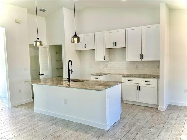 2706  35th SW ST, Lehigh Acres, FL 33976