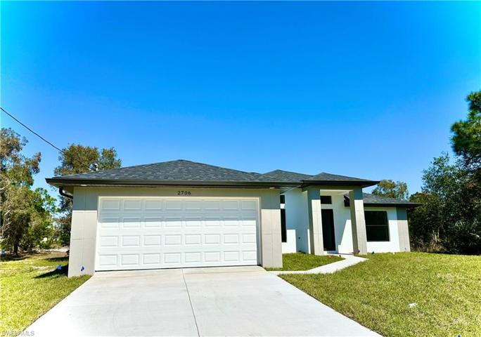 2706  35th SW ST, Lehigh Acres, FL 33976