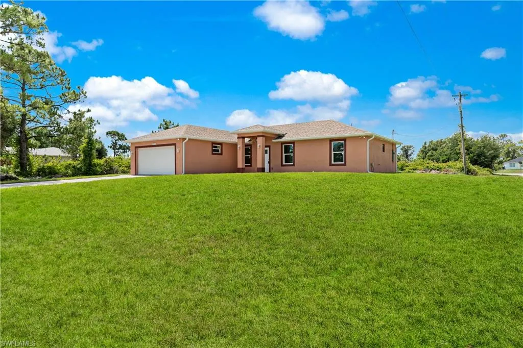 3113 68th ST, Lehigh Acres, FL 33971,225050726