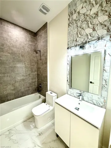 2006 Nw 21st St, Cape Coral, Florida 33993