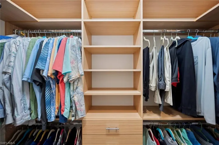 View of walk in closet