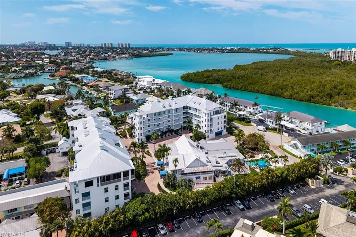 140 Palm St 403, Marco Island, Florida 34145