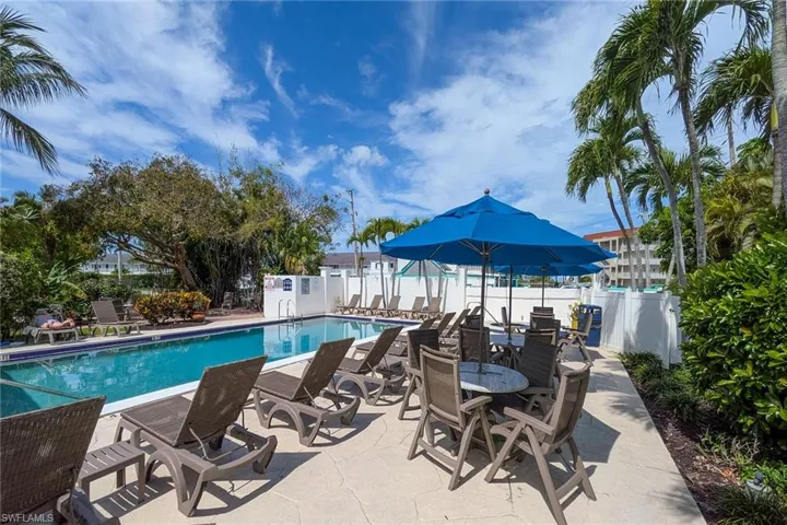 140 Palm St 403, Marco Island, Florida 34145