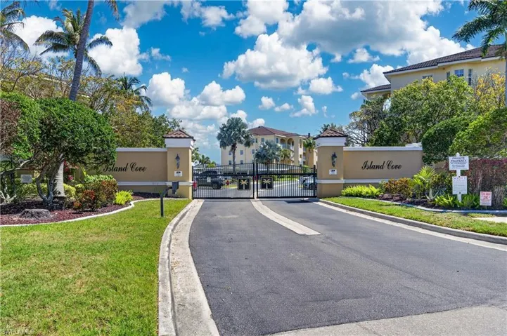 1783 Four Mile Cove Pkwy 212, Cape Coral, Florida 33990