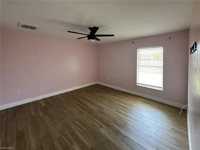 2123 16th Ter, Cape Coral, Florida 33909