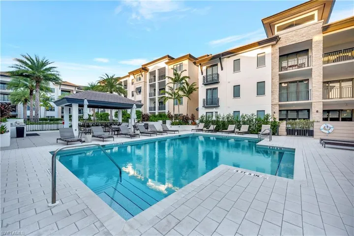 1030  3rd Ave S  , Naples, FL 34102