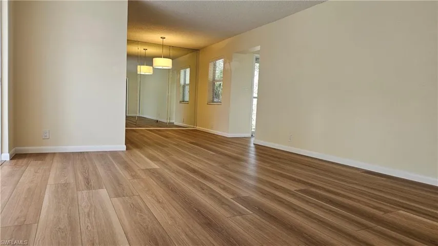 301 6th Ave S D, Naples, Florida 34102