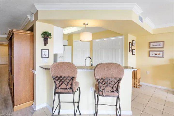 Counter Top Seating