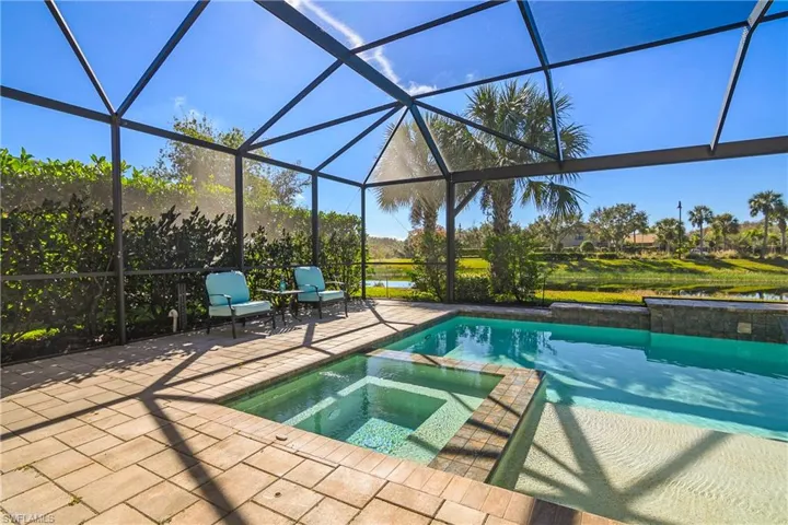 Pool & Spa