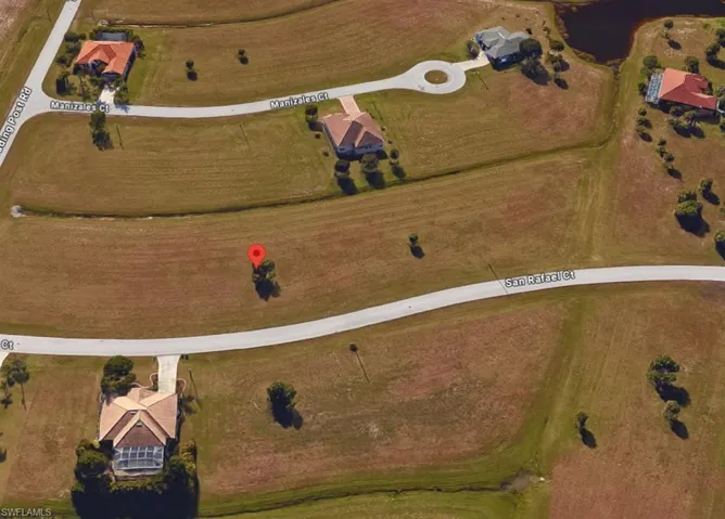 Birds eye view of property