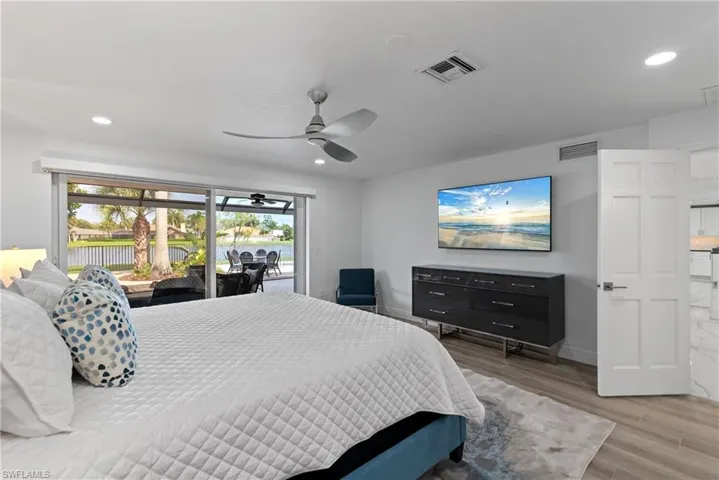 2500 Kings Lake Blvd, Naples, Florida 34112