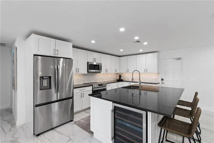 2500 Kings Lake Blvd, Naples, Florida 34112