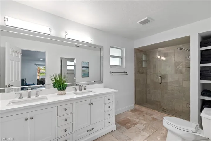2500 Kings Lake Blvd, Naples, Florida 34112