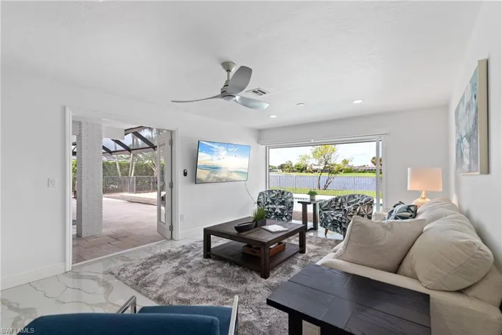 2500 Kings Lake Blvd, Naples, Florida 34112
