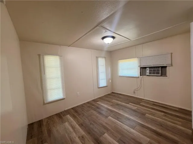8385 Nault Rd, North Fort Myers, Florida 33917