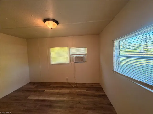 8385 Nault Rd, North Fort Myers, Florida 33917
