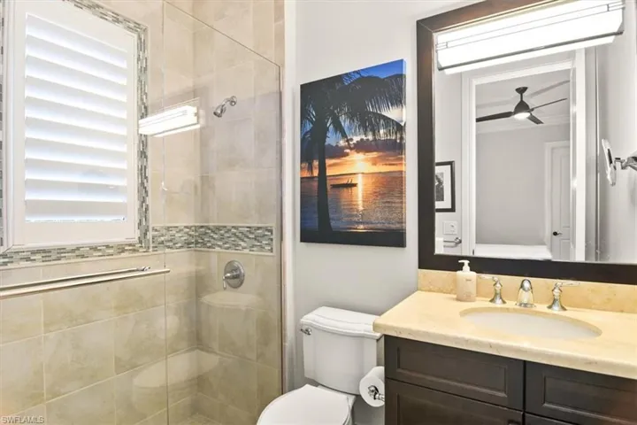 2220  Residence  CIR, Naples, FL 34105