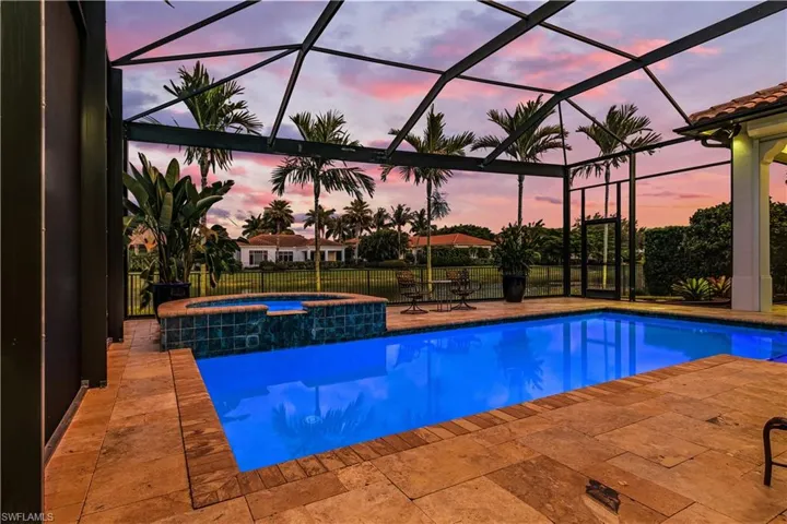 2220  Residence  CIR, Naples, FL 34105
