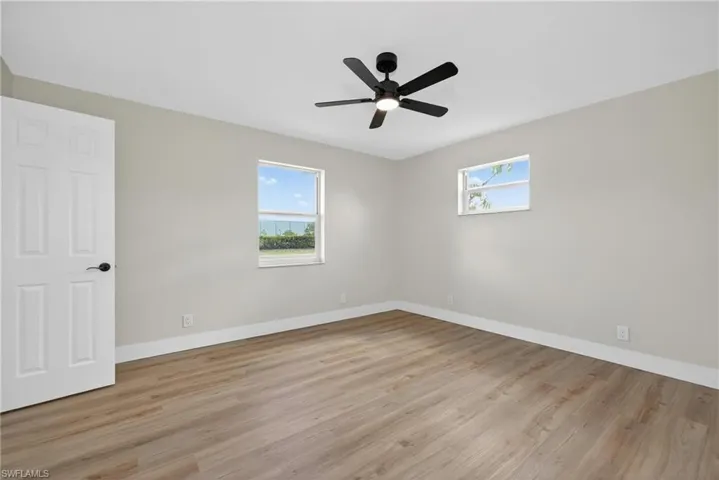 2300 Crystal Dr, Fort Myers, Florida 33907