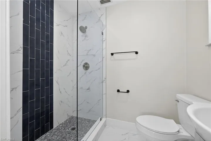 2300 Crystal Dr, Fort Myers, Florida 33907