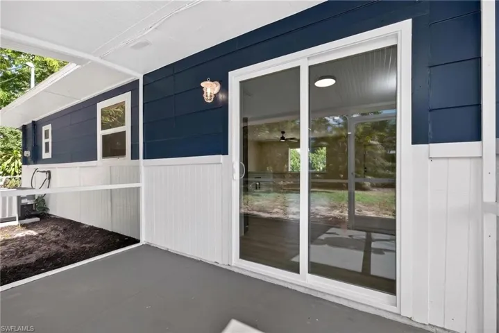 2300 Crystal Dr, Fort Myers, Florida 33907