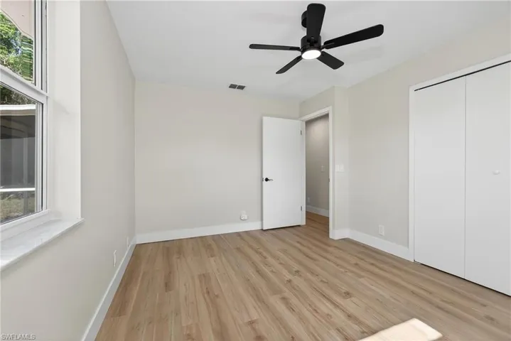2300 Crystal Dr, Fort Myers, Florida 33907
