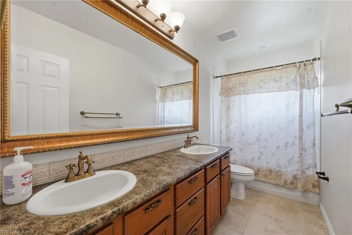 640 Clancy St E, Lehigh Acres, Florida 33974