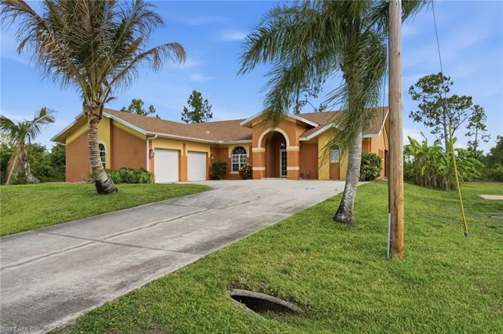 640 Clancy St E, Lehigh Acres, Florida 33974