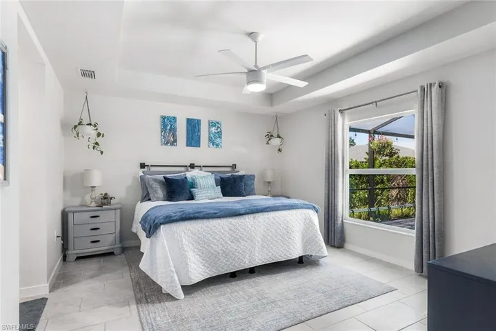 1409 Ne 43rd Ter, Cape Coral, Florida 33909