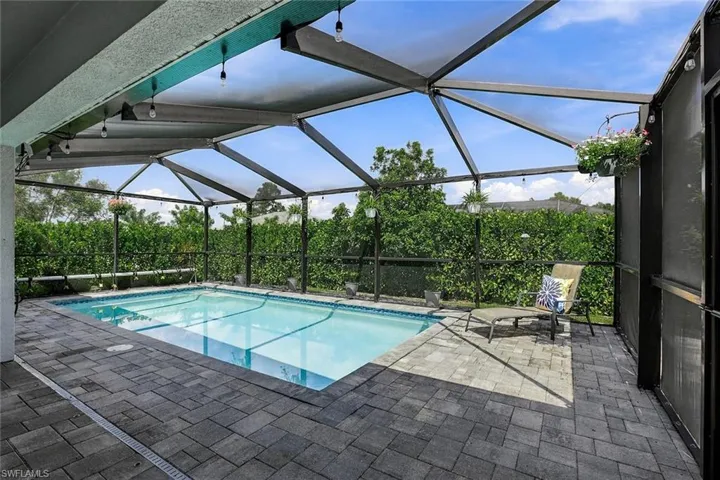 1409 Ne 43rd Ter, Cape Coral, Florida 33909