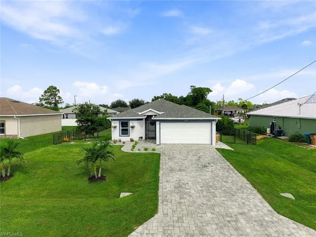 1409 Ne 43rd Ter, Cape Coral, Florida 33909