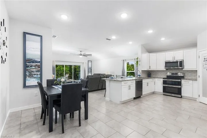 1409 Ne 43rd Ter, Cape Coral, Florida 33909