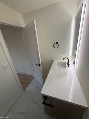 3619 Poplar Way B, Naples, Florida 34112