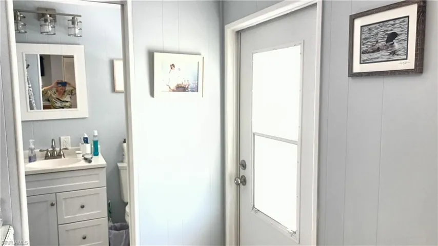 524 Timber Ln S, North Fort Myers, Florida 33917
