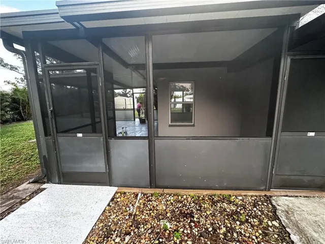4562 Tennyson Dr, North Fort Myers, Florida 33903