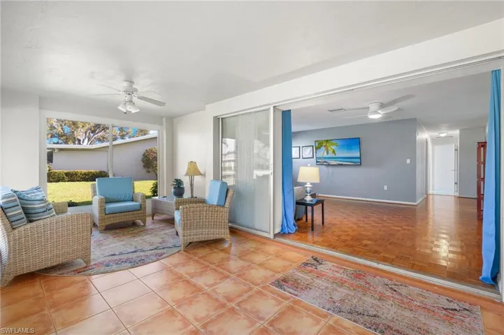 5570  Pendlewood  LN, Fort Myers, FL 33919