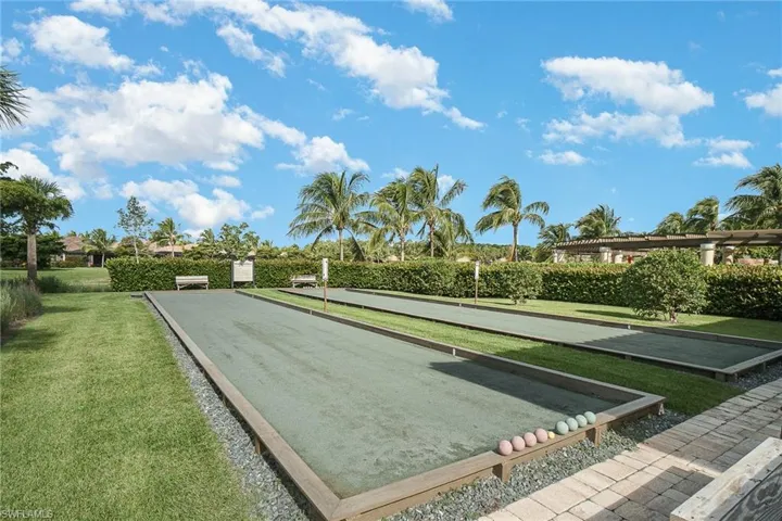 9731  Acqua  CT, Naples, FL 34113
