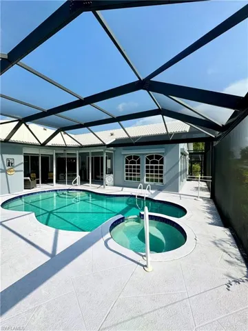 7730 Naples Heritage Dr, Naples Fl 34112