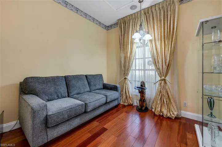7730 Naples Heritage Dr, Naples Fl 34112