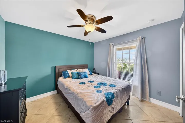 2238 Nw 8th Ter, Cape Coral, Florida 33993