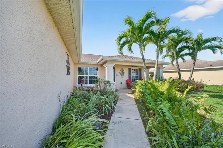 2238 Nw 8th Ter, Cape Coral, Florida 33993