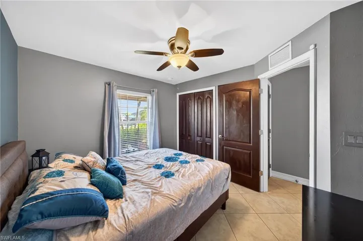2238 Nw 8th Ter, Cape Coral, Florida 33993