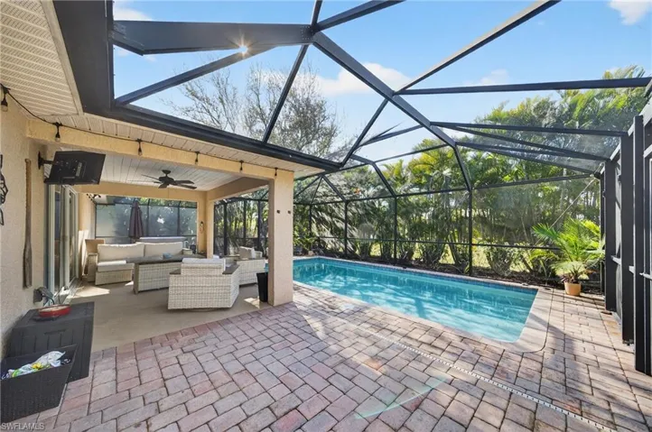 2238 Nw 8th Ter, Cape Coral, Florida 33993