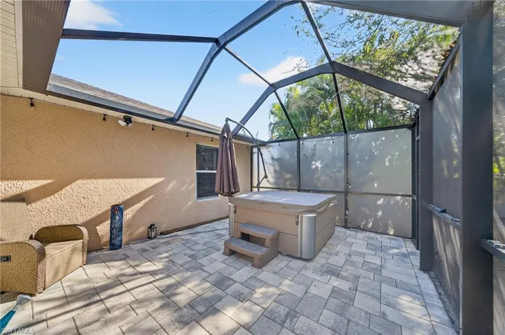 2238 Nw 8th Ter, Cape Coral, Florida 33993