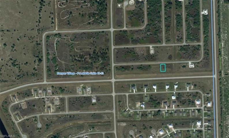 119  Carousel  AVE, LABELLE, FL 33935