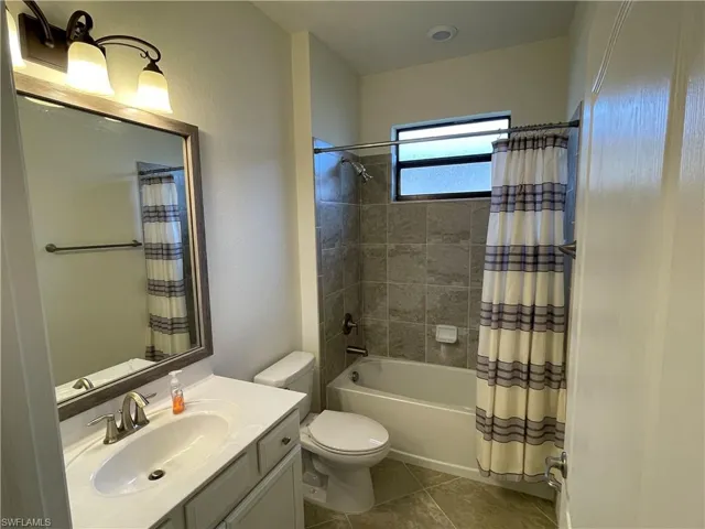9353 Glenforest Dr, Naples, Florida 34120