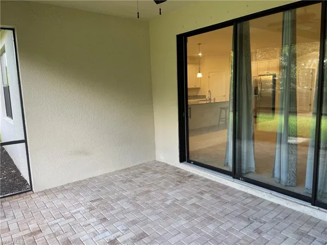 9353 Glenforest Dr, Naples, Florida 34120