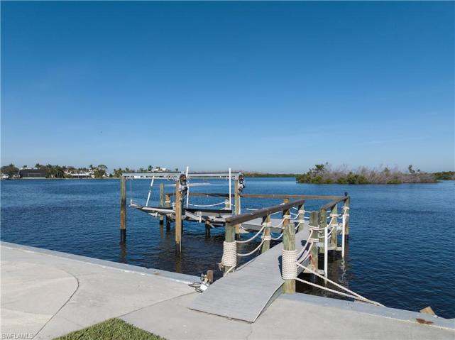 Dock and lift