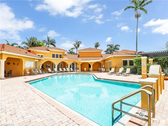Pool and spa a perfect place to relax