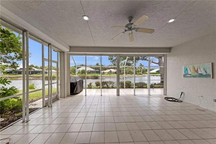 4 seasons lanai